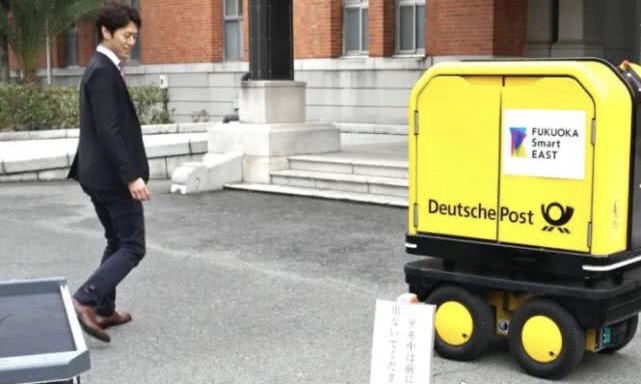 日本政府批准无人车上路测试